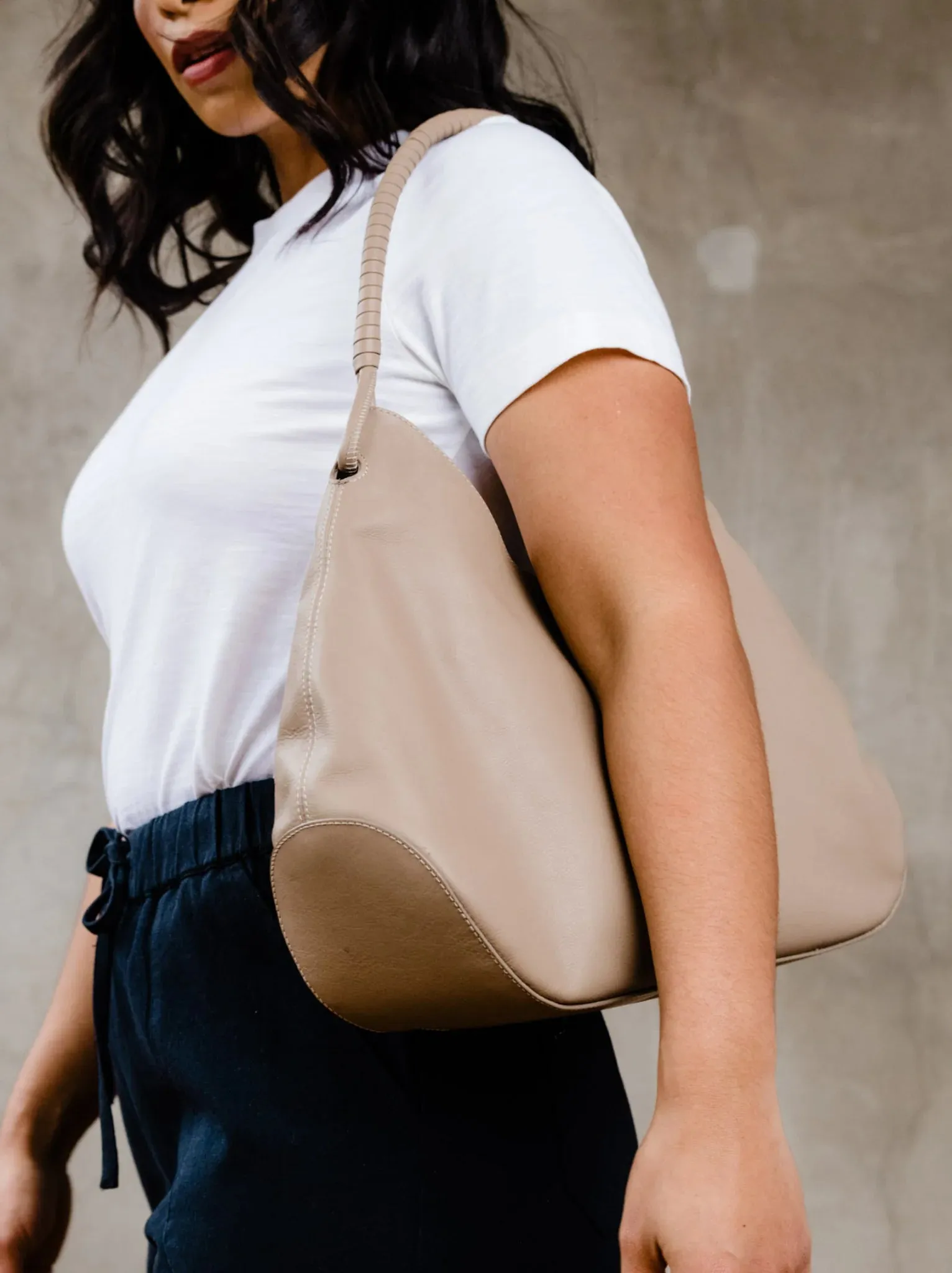 Able Jackee Relaxed Shoulder Bag