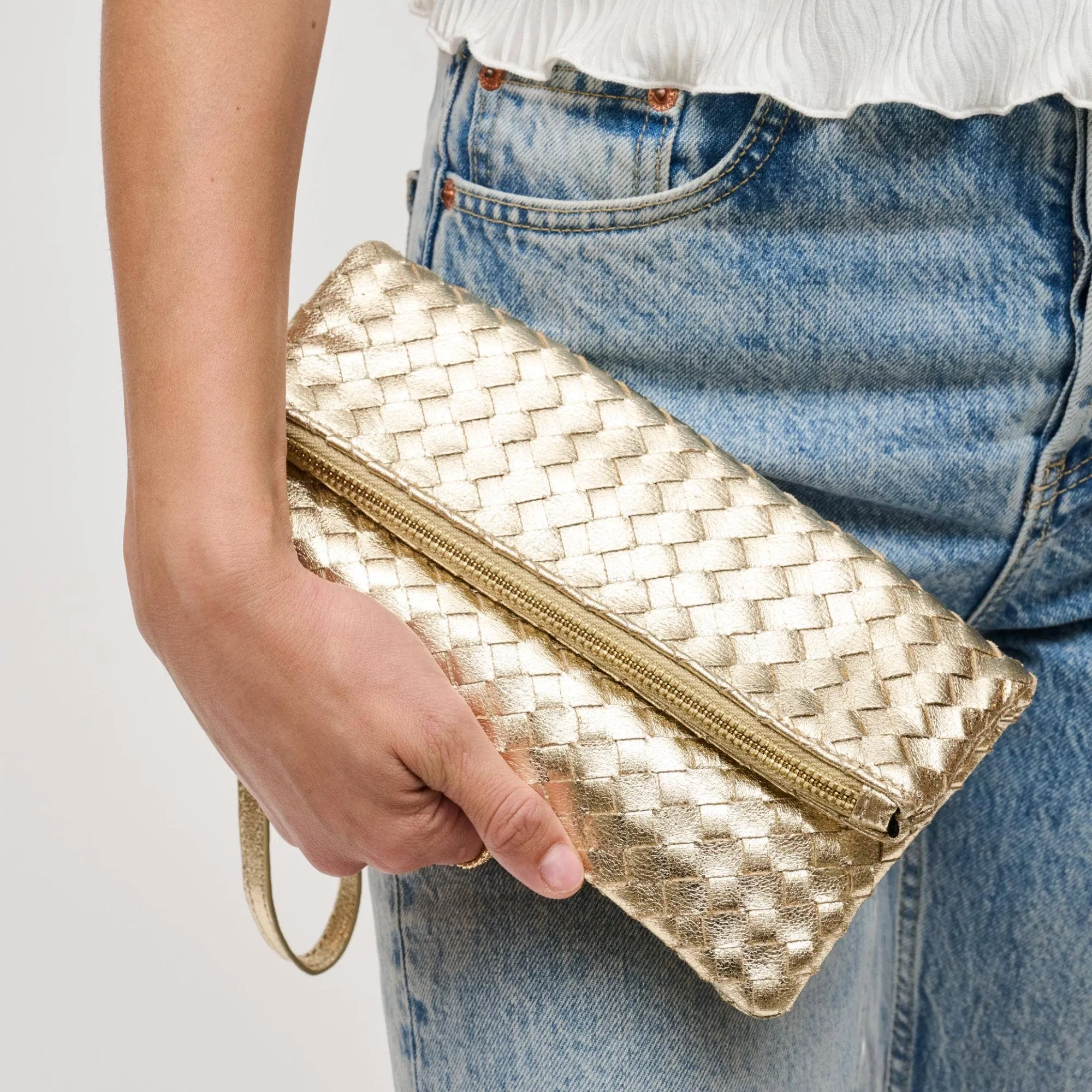 Aria Woven Wristlet Clutch - Gold
