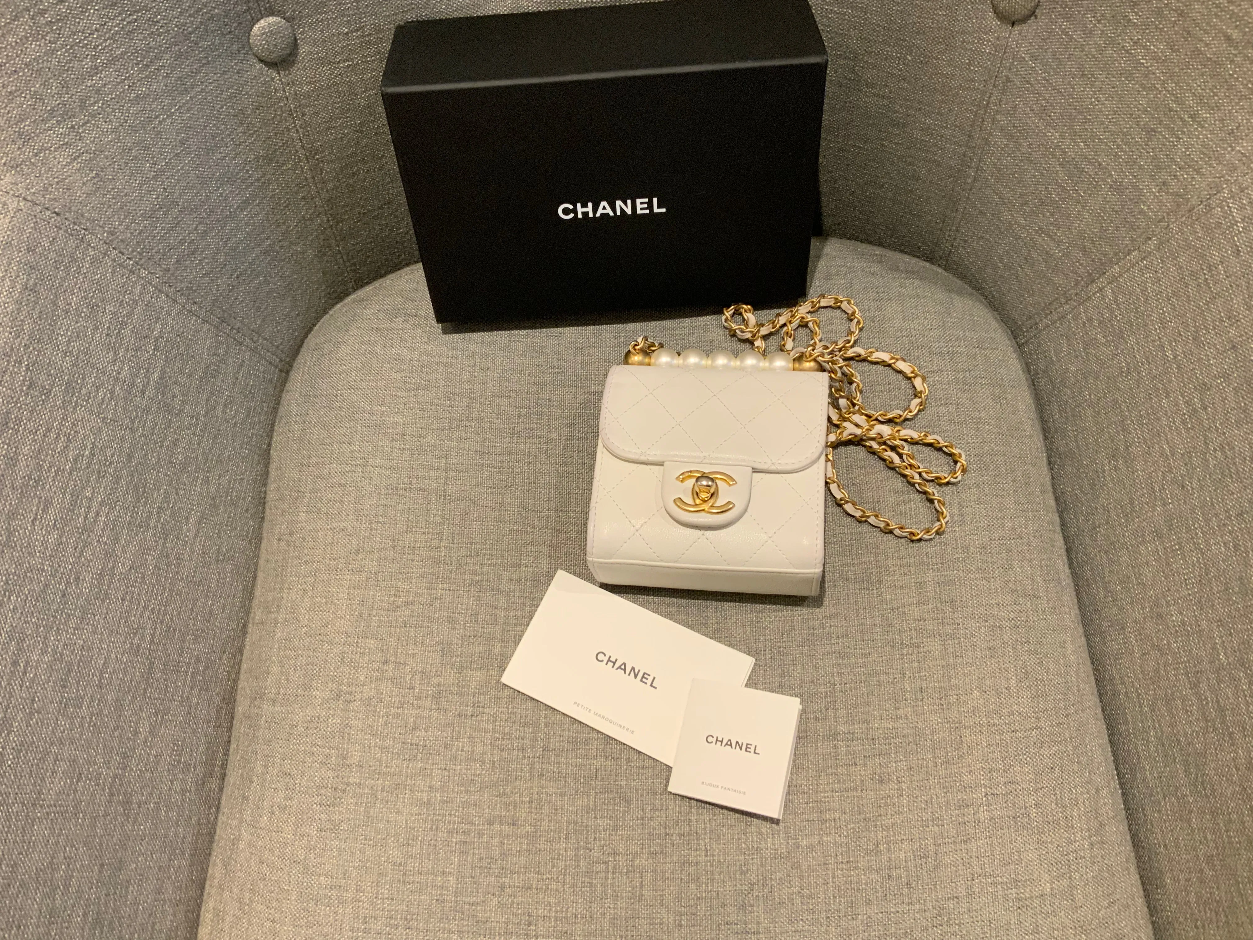 CHANEL Iconic Quilted Chic Pearls Crossbody Bag Quilted Goatskin Mini Bag ladies