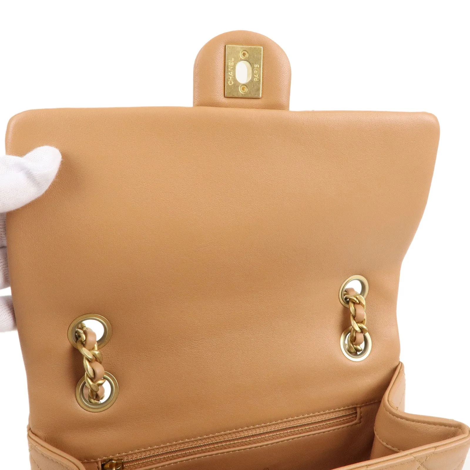 CHANEL Matelasse Lamb Skin Chain Shoulder Bag Beige Gold HDW