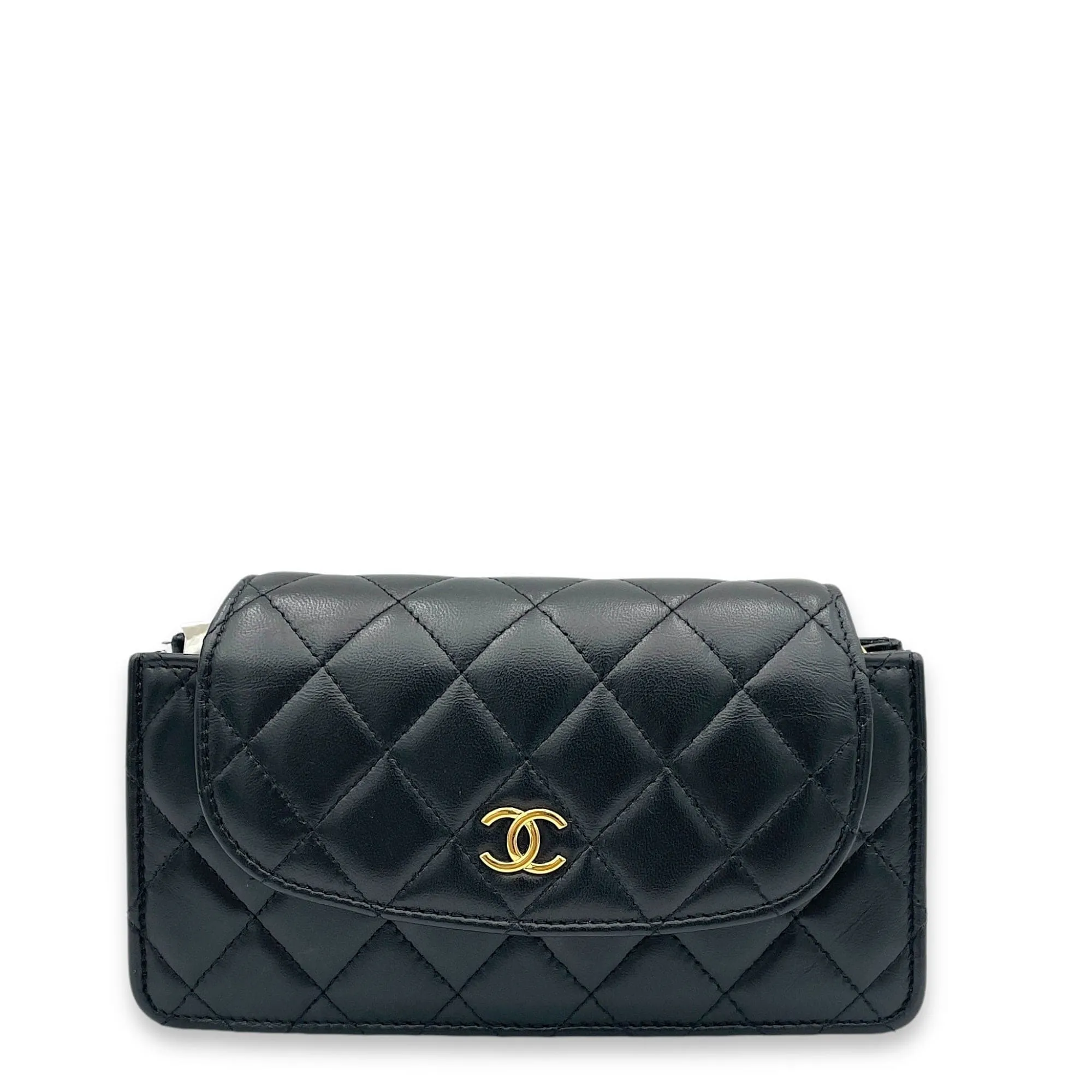 Chanel  Quilted Flap Crossbody bag in Lambskin, Gold Hardware C2407013VZ