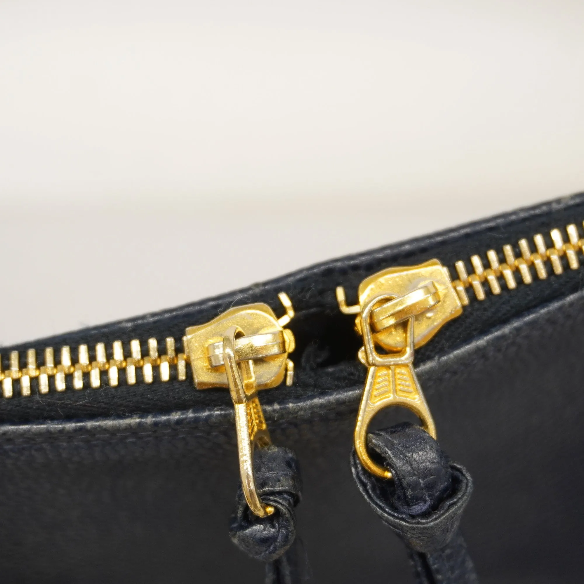 CHANELAuth  Tote Bag Cambon Line Women's Leather Tote Bag Navy