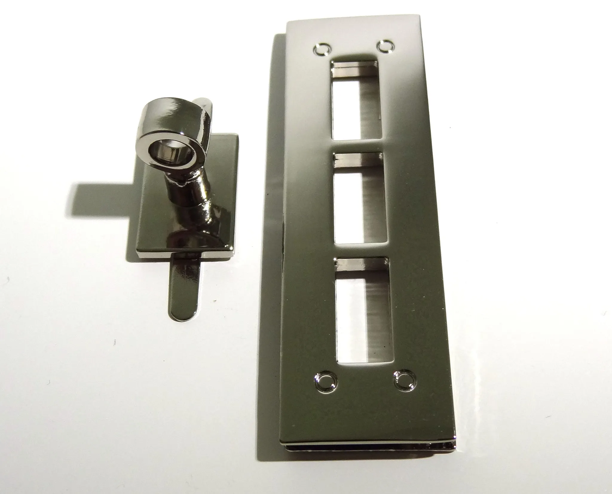 CLEARANCE - Skinny Three-Way Adjustable Twist Lock - Large