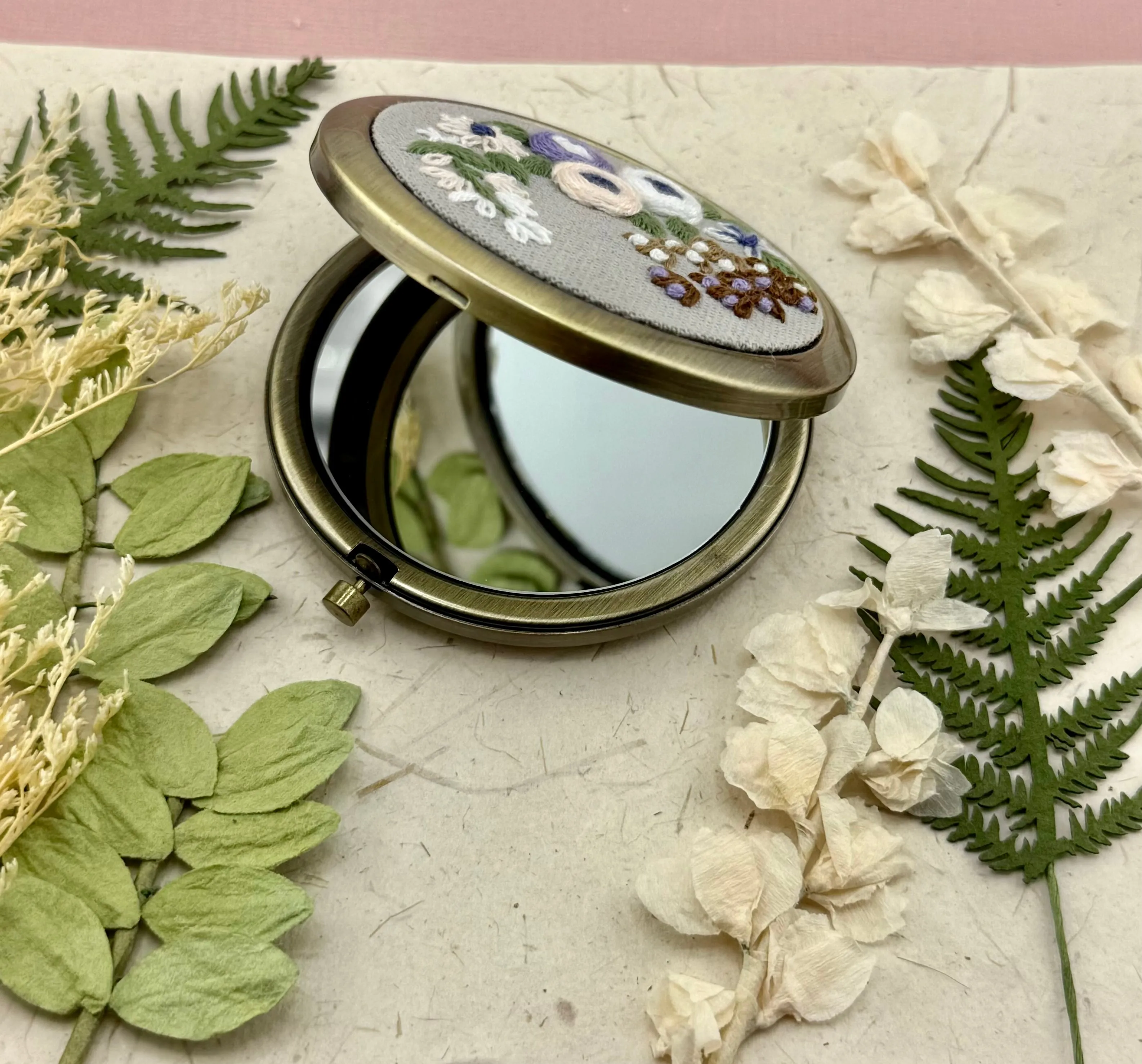Embroidered Compact Mirror - Flower Garden