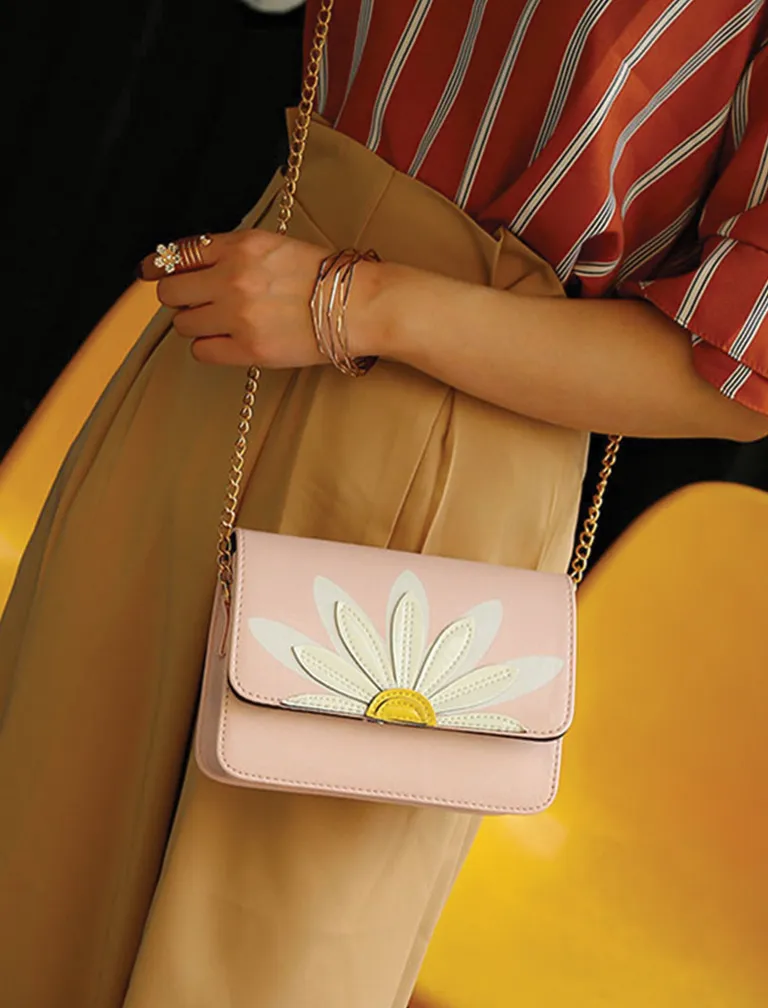 Flower Embroidery Shoulder Bag