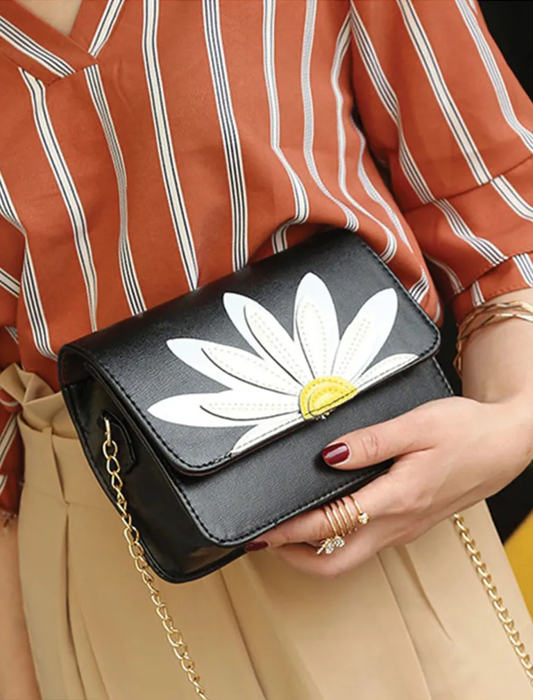 Flower Embroidery Shoulder Bag