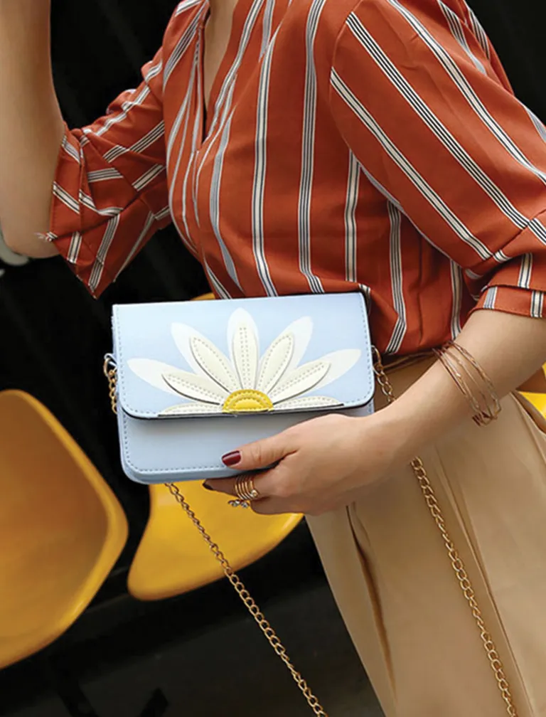 Flower Embroidery Shoulder Bag