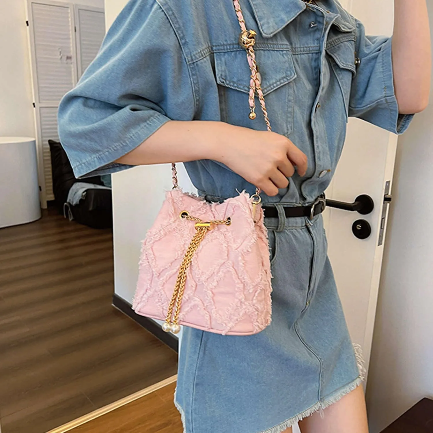 Jean Purses for Women, Distressed Jean Denim Bucket Bags Quilted Crossbody, Small Shoulder Bag Drawstring Handbag