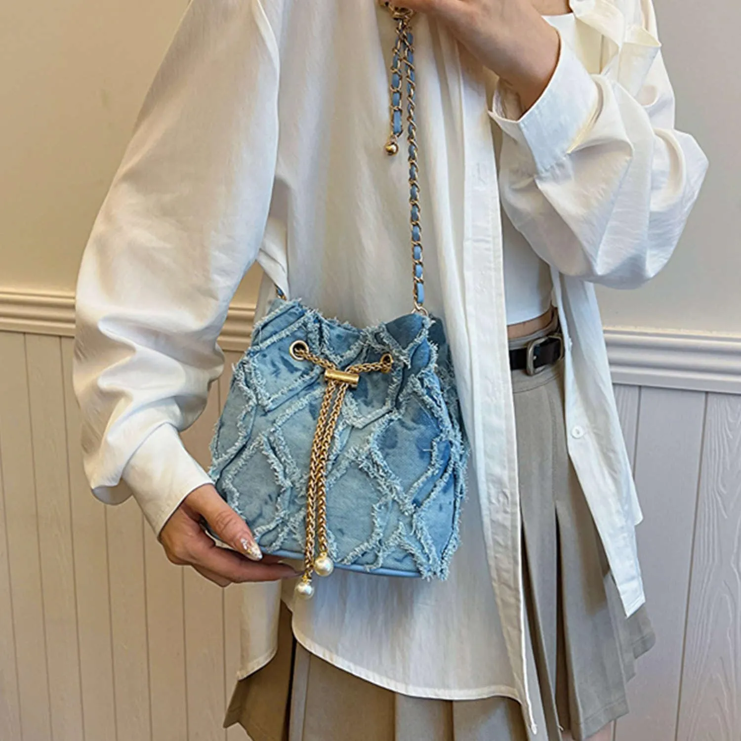 Jean Purses for Women, Distressed Jean Denim Bucket Bags Quilted Crossbody, Small Shoulder Bag Drawstring Handbag