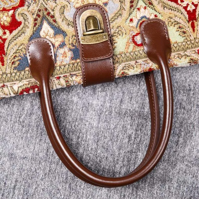 Mini Carpet Tote Golden Age Wine