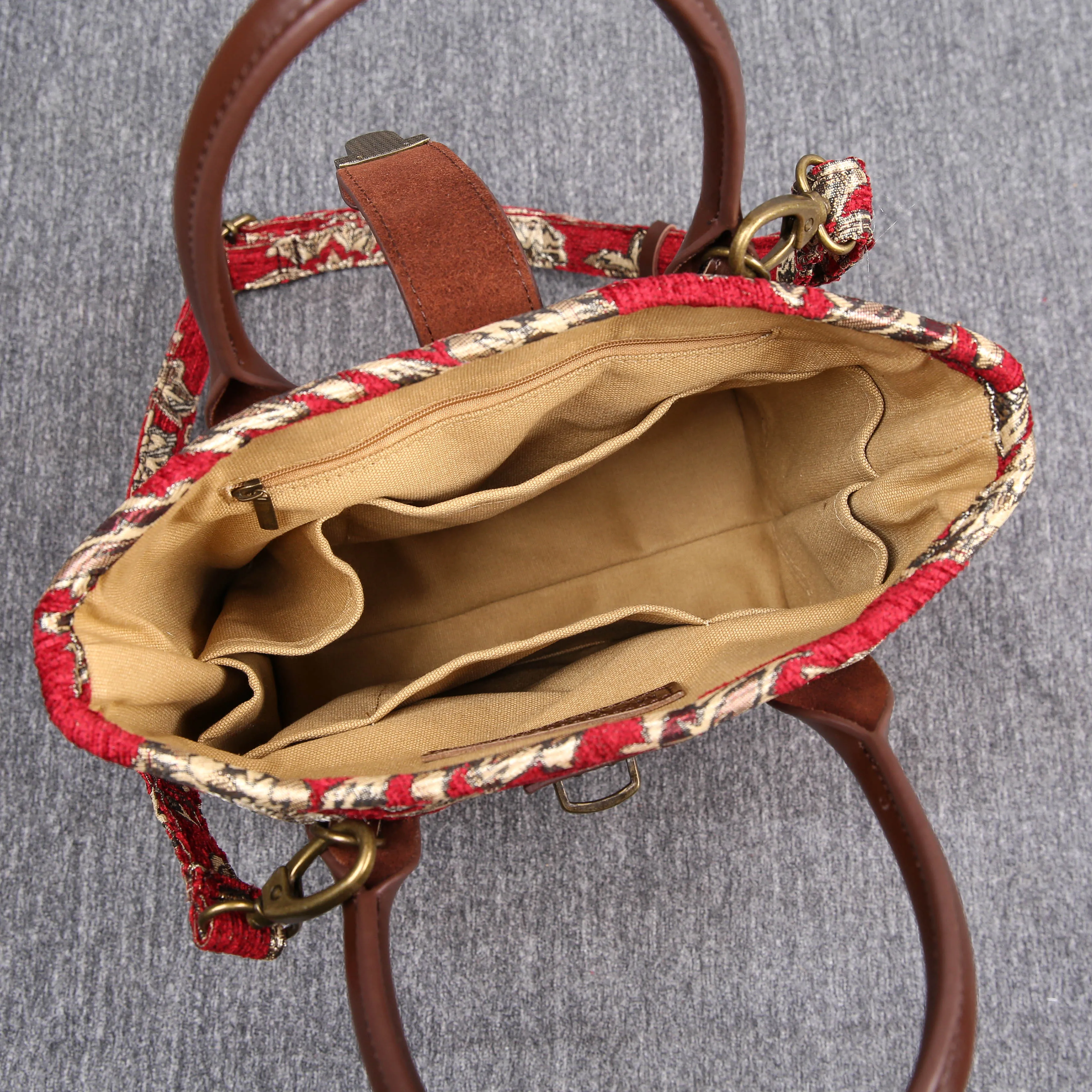 Mini Carpet Tote Victorian Blossom Red/Gold
