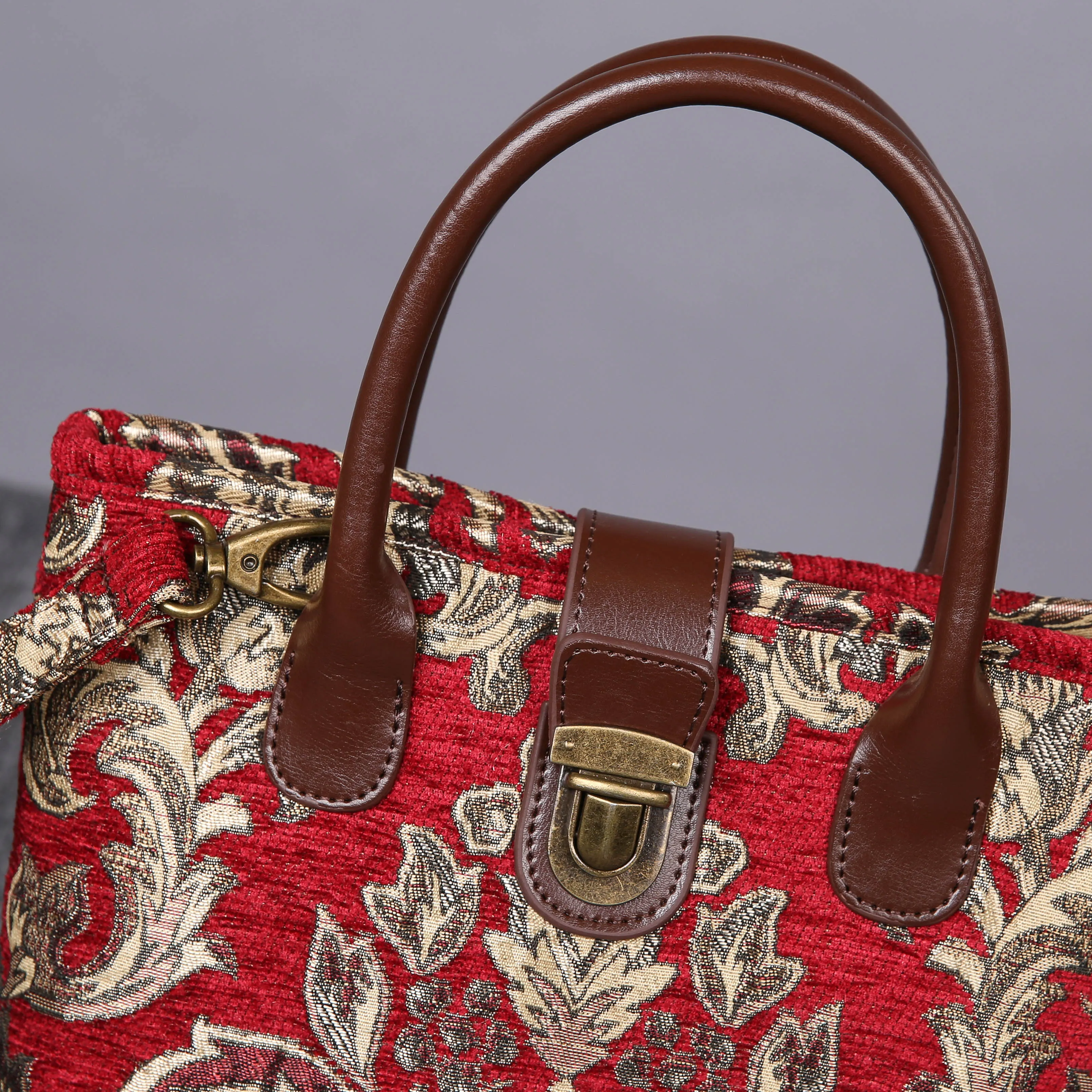 Mini Carpet Tote Victorian Blossom Red/Gold