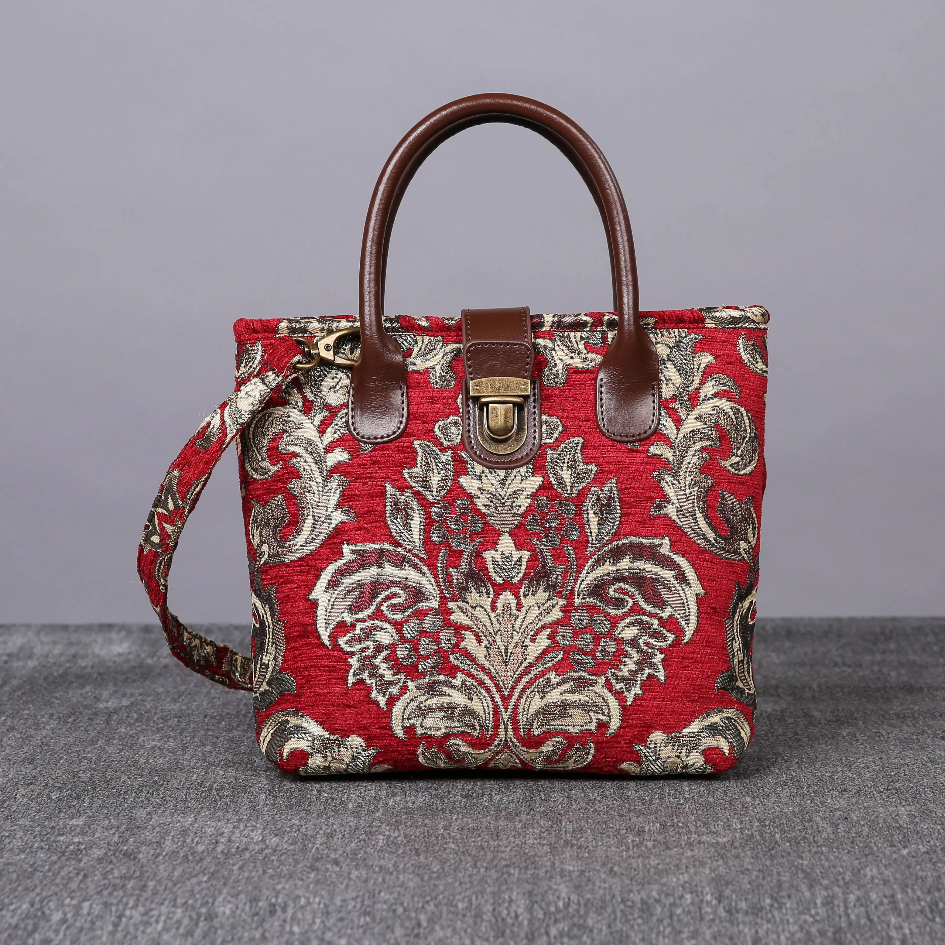Mini Carpet Tote Victorian Blossom Red/Gold