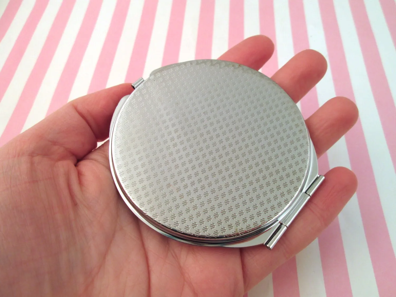 ONE Silver Embossed Blank Bezel DIY Compact Mirror, 60mm Bezel Bottom