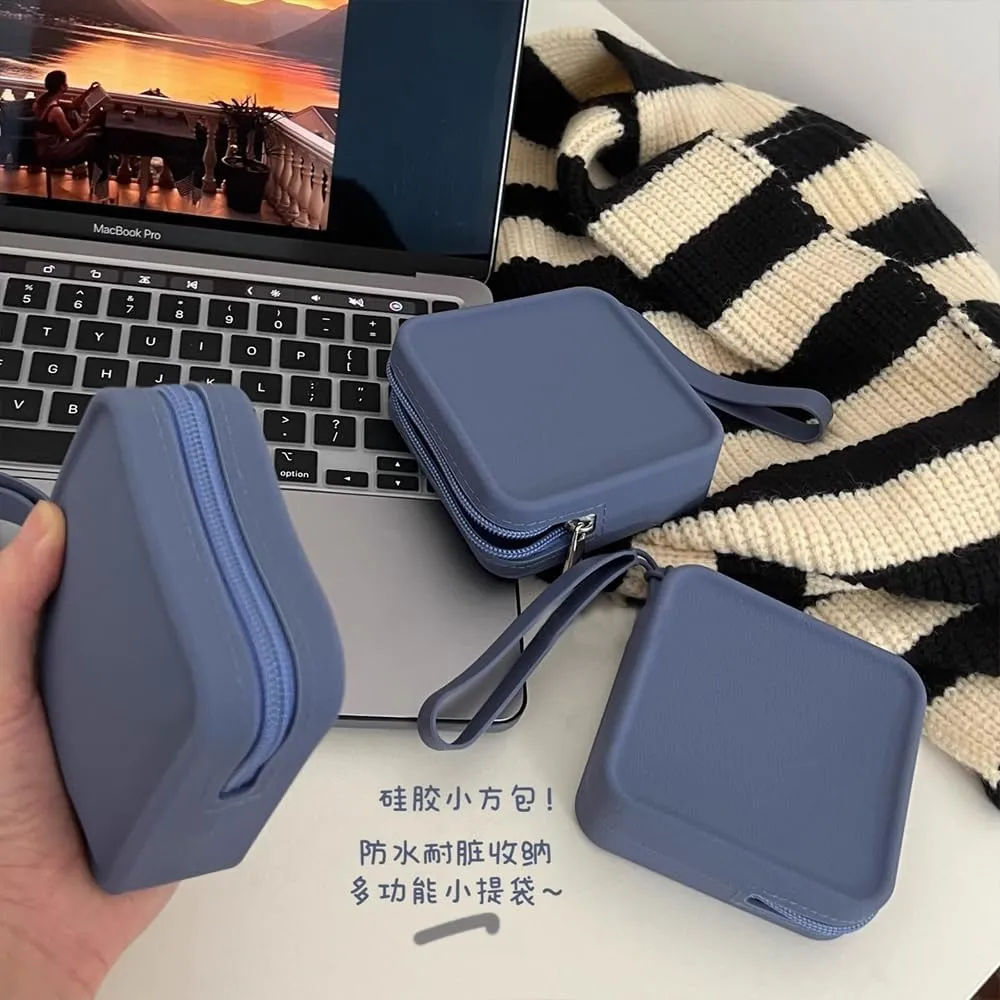 Silicone Mini Makeup Bag Pouch for Purse, Small Cosmetic Travel Bag Zipper Pouch Waterproof Cute Coin Purse Portable Makeup Storage Bag Travel Toiletry Organizers Bag for Women Girls