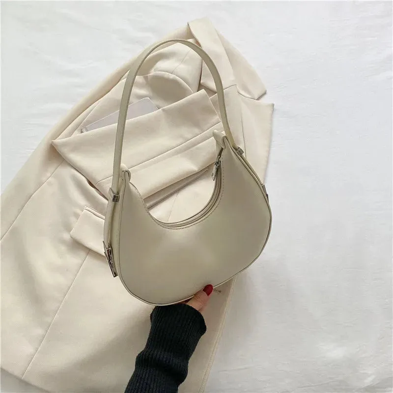 Uniwim Ravyn Crescent Underarm Bag