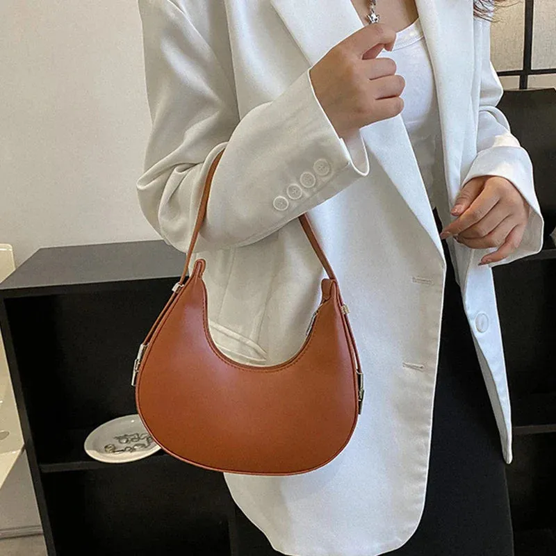 Uniwim Ravyn Crescent Underarm Bag