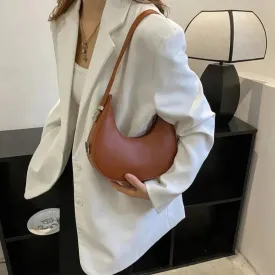 Uniwim Ravyn Crescent Underarm Bag