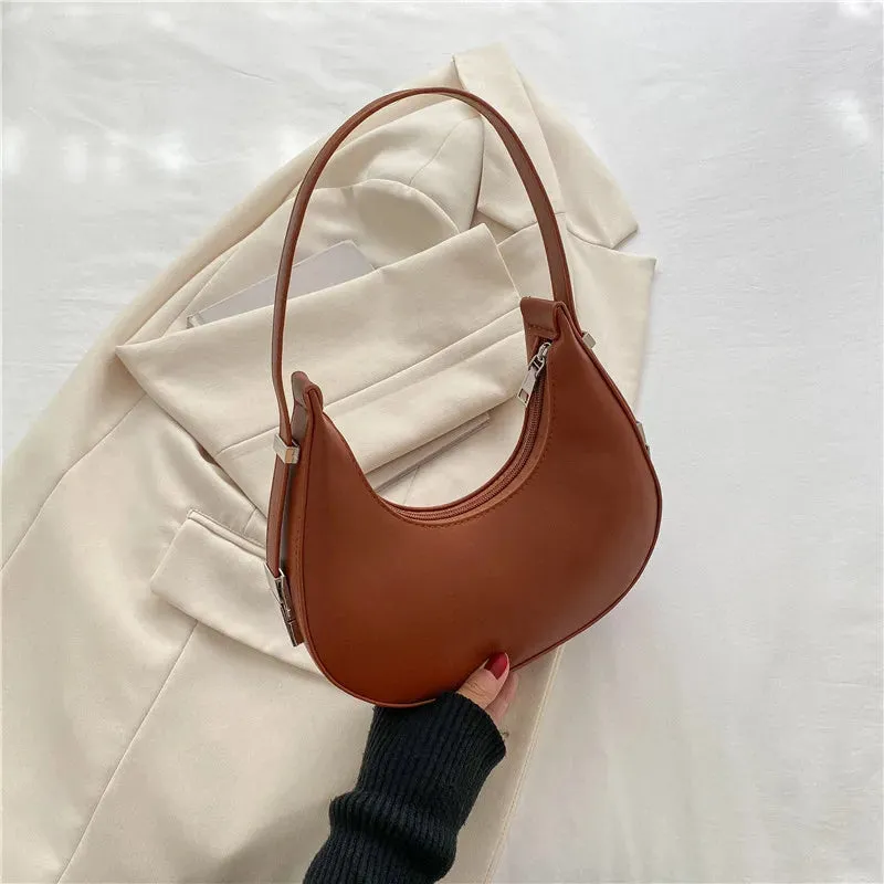 Uniwim Ravyn Crescent Underarm Bag