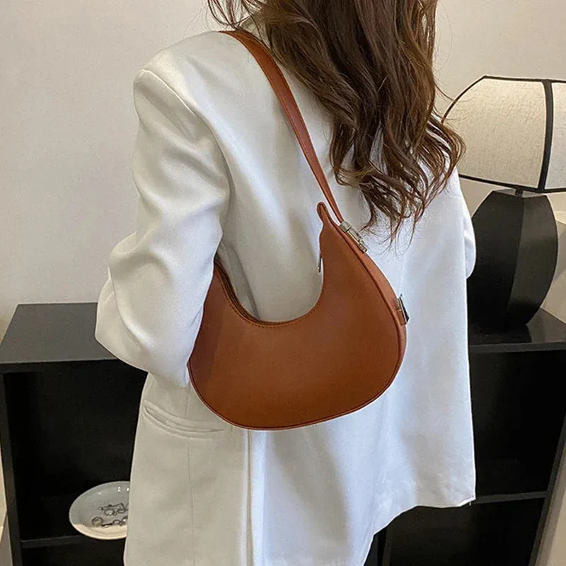 Uniwim Ravyn Crescent Underarm Bag