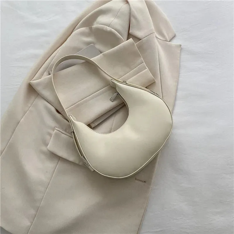 Uniwim Ravyn Crescent Underarm Bag