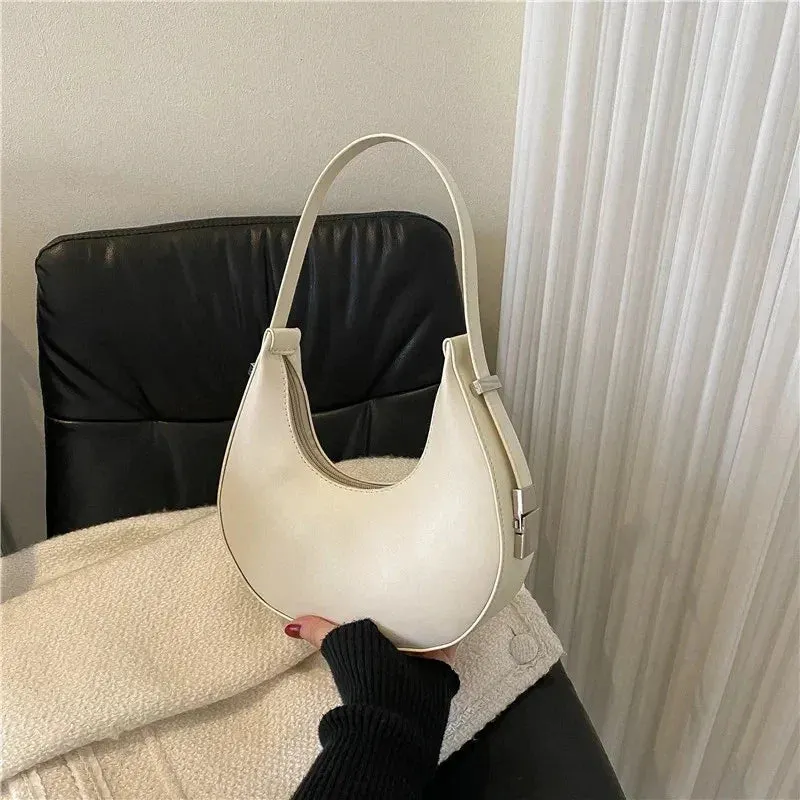 Uniwim Ravyn Crescent Underarm Bag